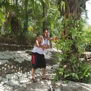 Meet your Posher, Christian